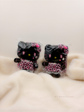 SANRIO | HELLO KITTY 黑色皮膚 豹紋掛件